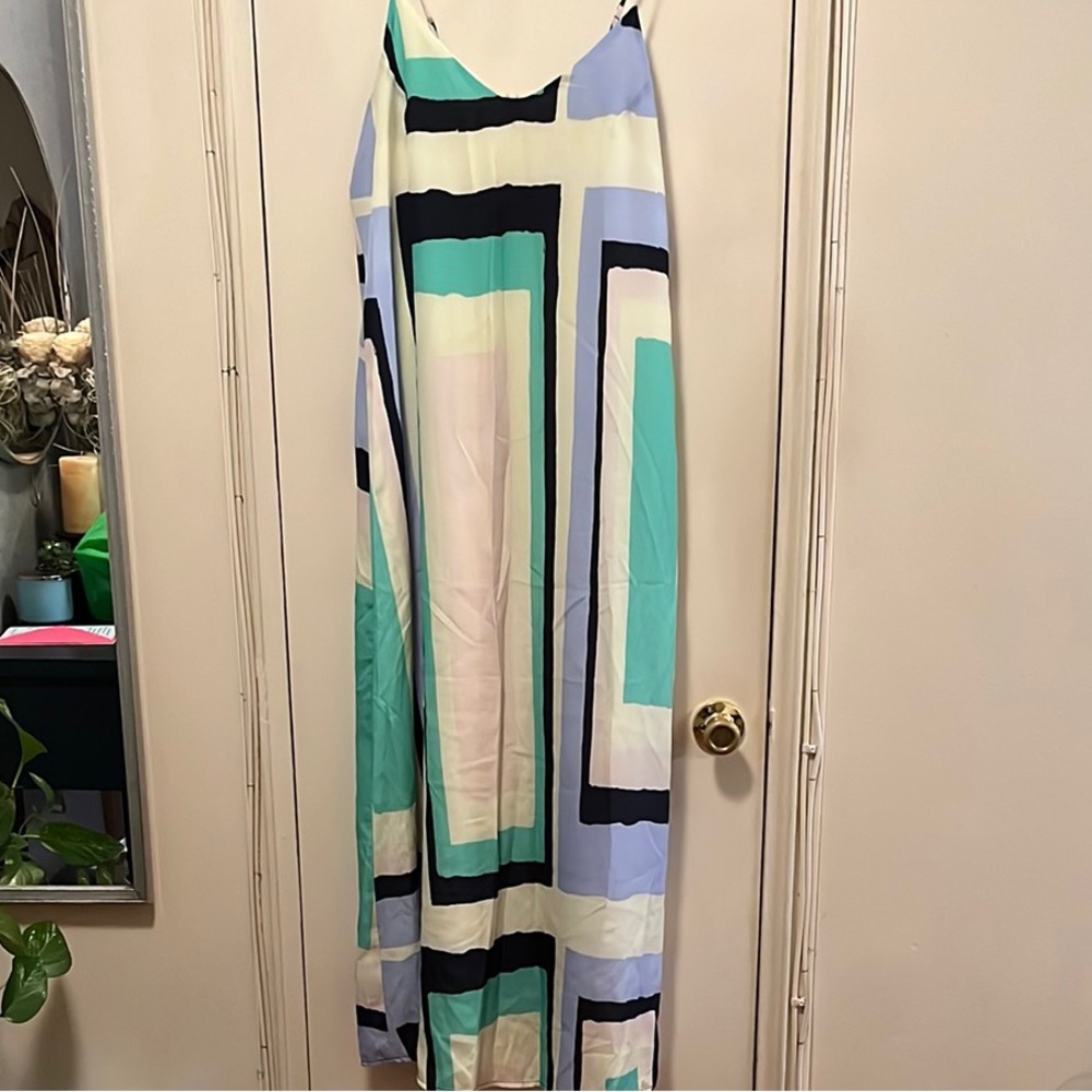Geometric Pattern Maxi Dress